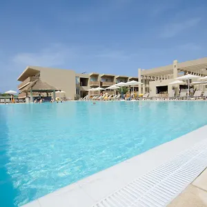 5* Semesteranläggning (resort) Oasis Salinas Sea